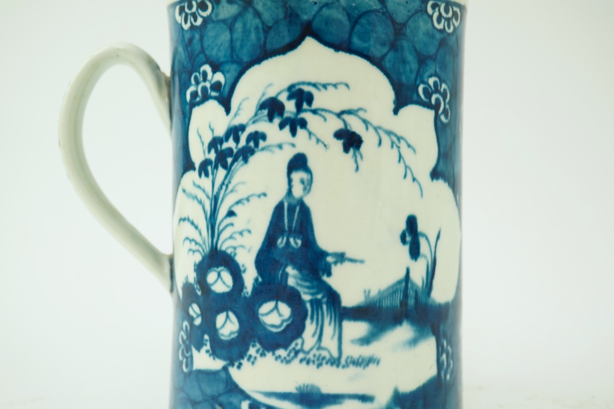 A Worcester blue and white Cracked Ice pattern large cylindrical mug, c.1765-75